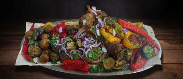 Ассорти из шашлыков с овощами
